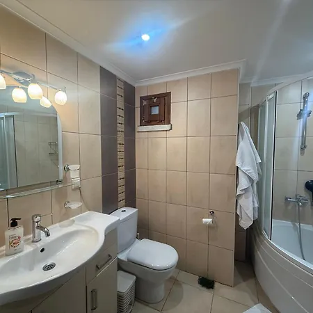 Corner Luxury